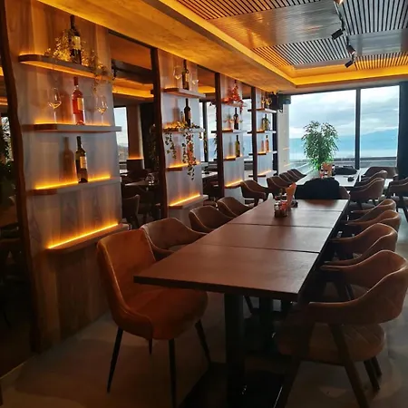 Ski&spa Milmari L17 *